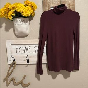 Splendid turtle neck long sleeve sz large